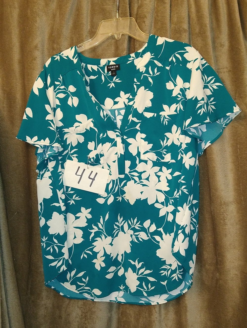 Torrid Teal & White Floral Split-Neck Blouse, Size 1